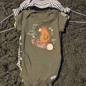 Gerber Baby Woodland Bodysuit Bundle 0–3M (5-Piece)